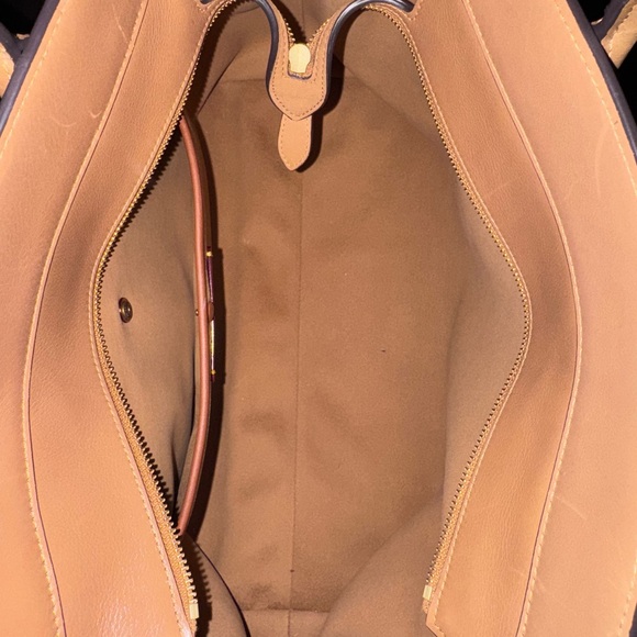 Coach Honey Brown Empire 40 - Picture 4 of 4